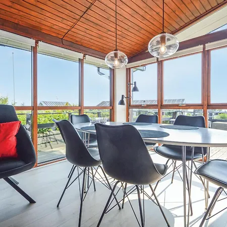 Ferienhaus Beautiful In With House Sea View Hejls
